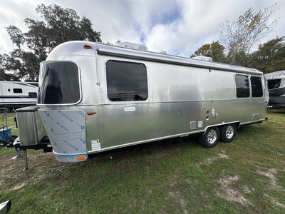 2026 Airstream 27FBQ Base