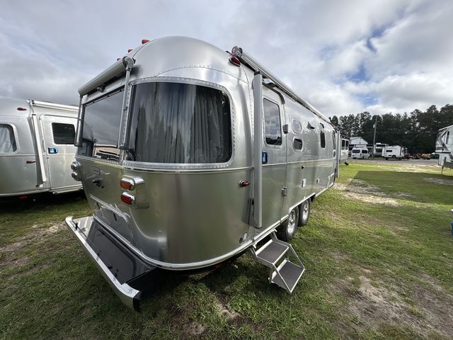 2026 Airstream 25FBQ Base