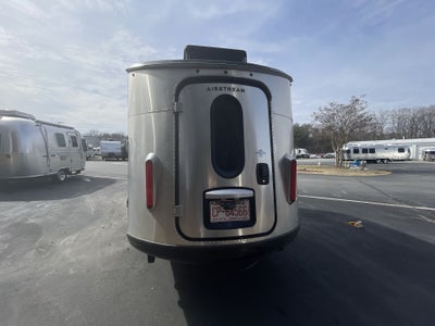 2018 Airstream 16 Base
