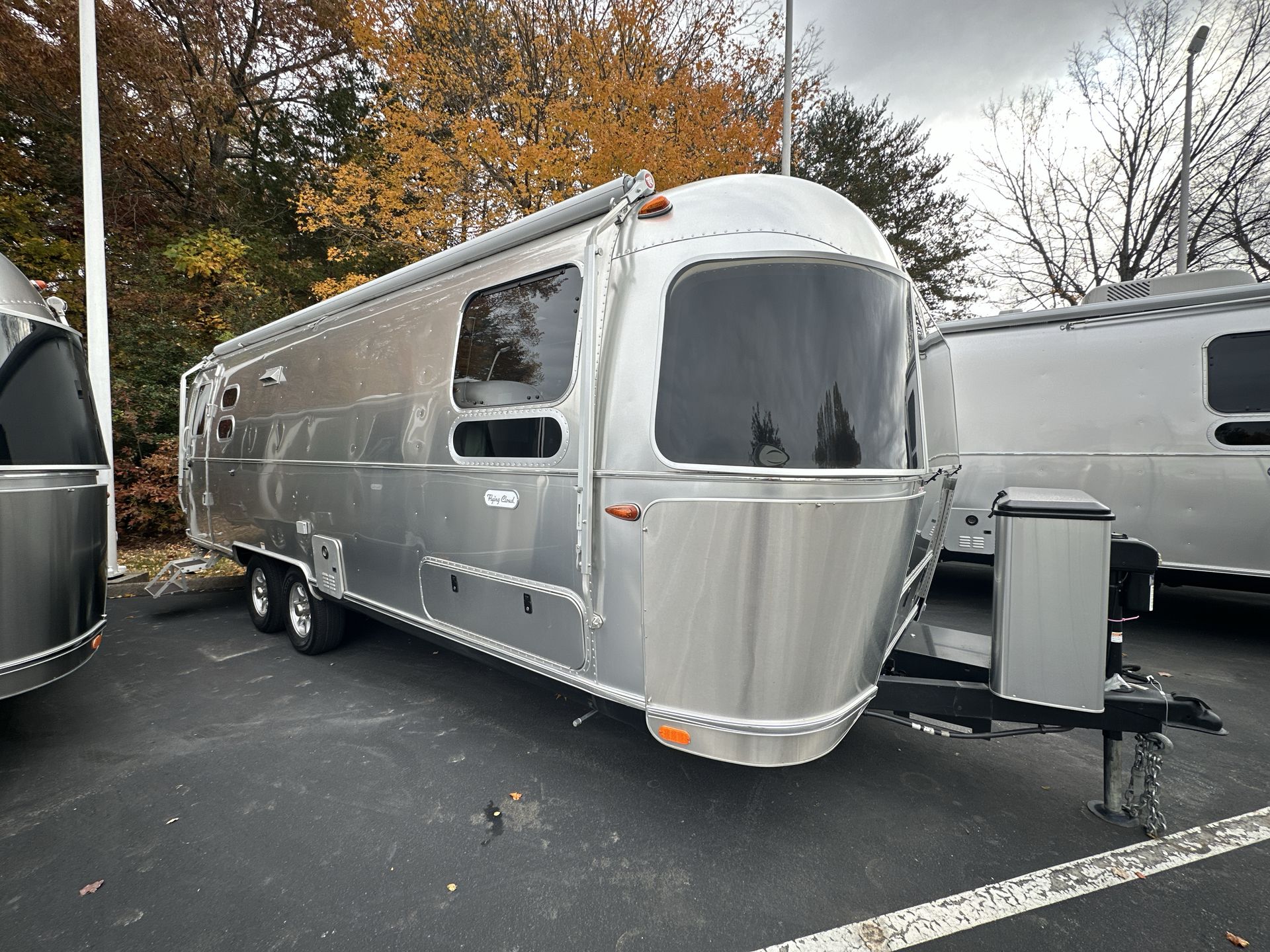 2023 Airstream 27FBT Base