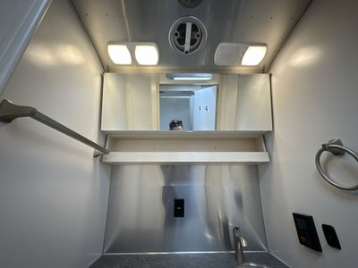 2023 Airstream 27FBT Base