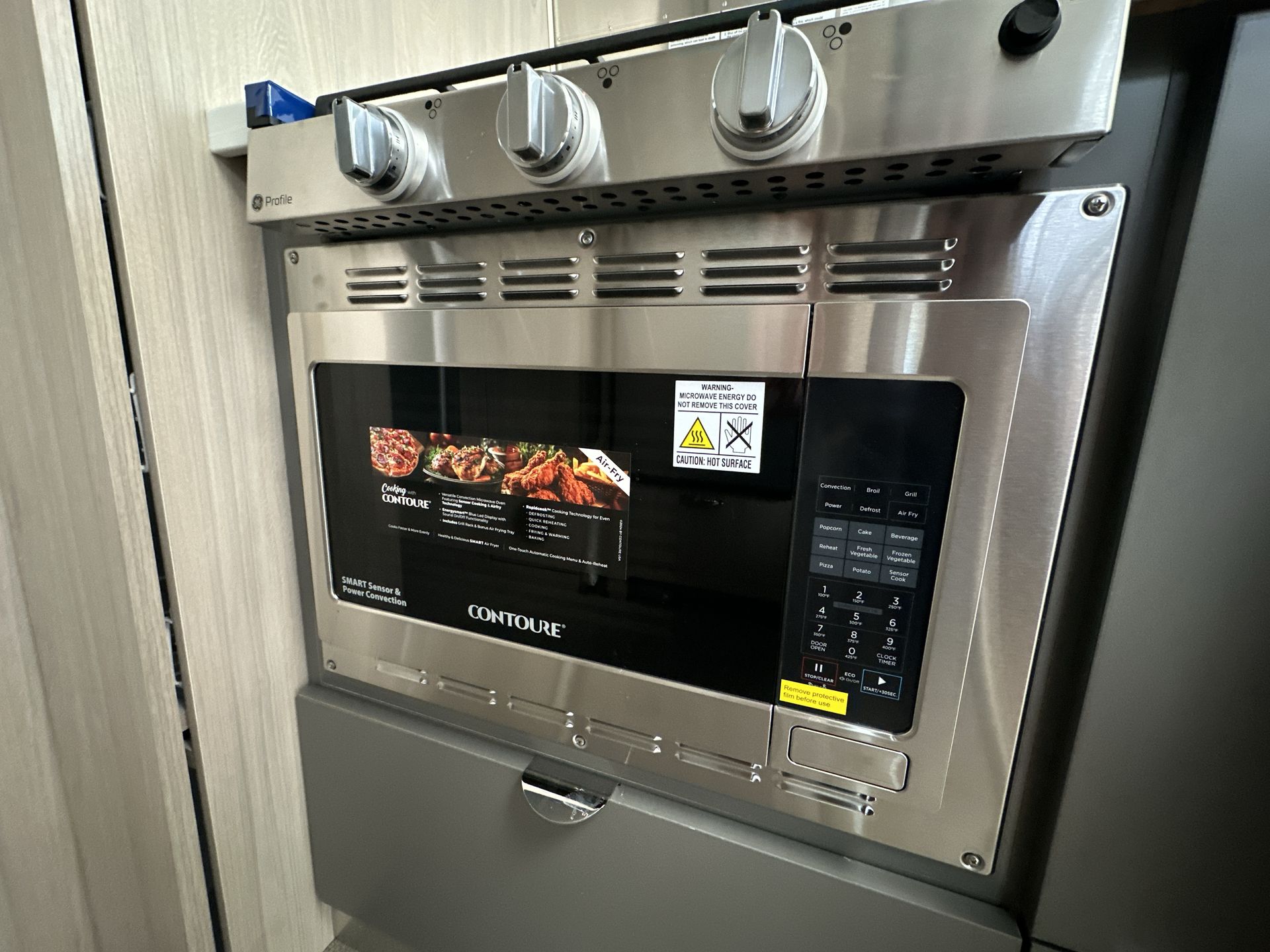 2025 Airstream 25FBT Base