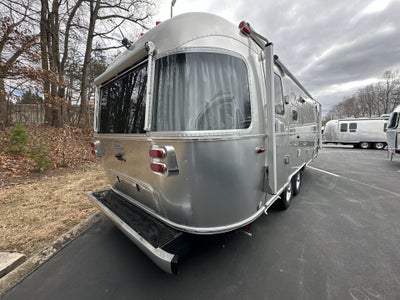 2025 Airstream 25FBT Base