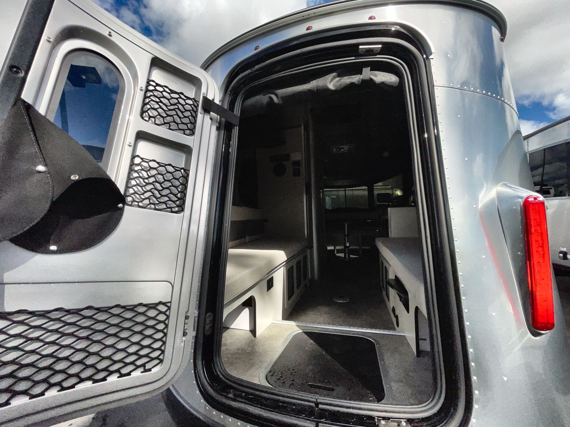 2026 Airstream 20Xe Base