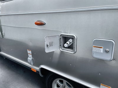 2025 Airstream 30FBBQ Base