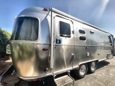 2025 Airstream 25FBT Base