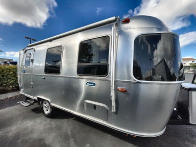 2026 Airstream 22FB Base