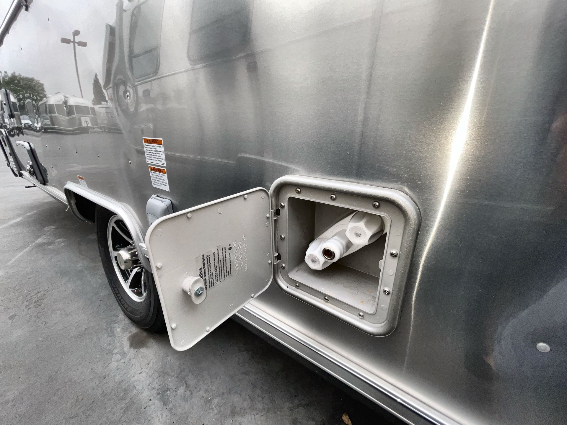 2025 Airstream 22FB Base