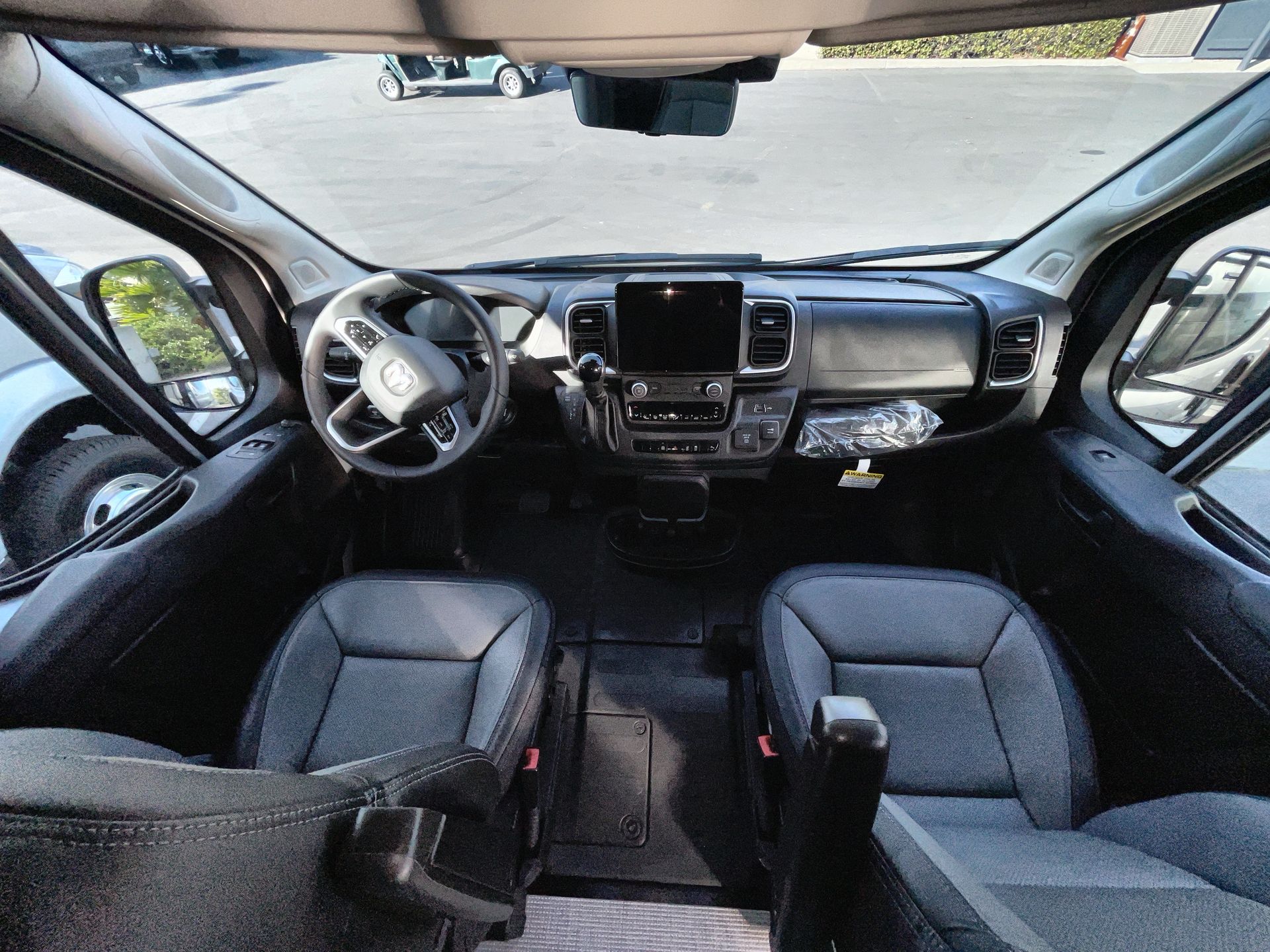 2026 Airstream Rangeline Base