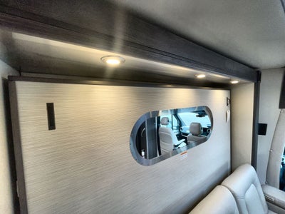 2026 Airstream Murphy Suite Base