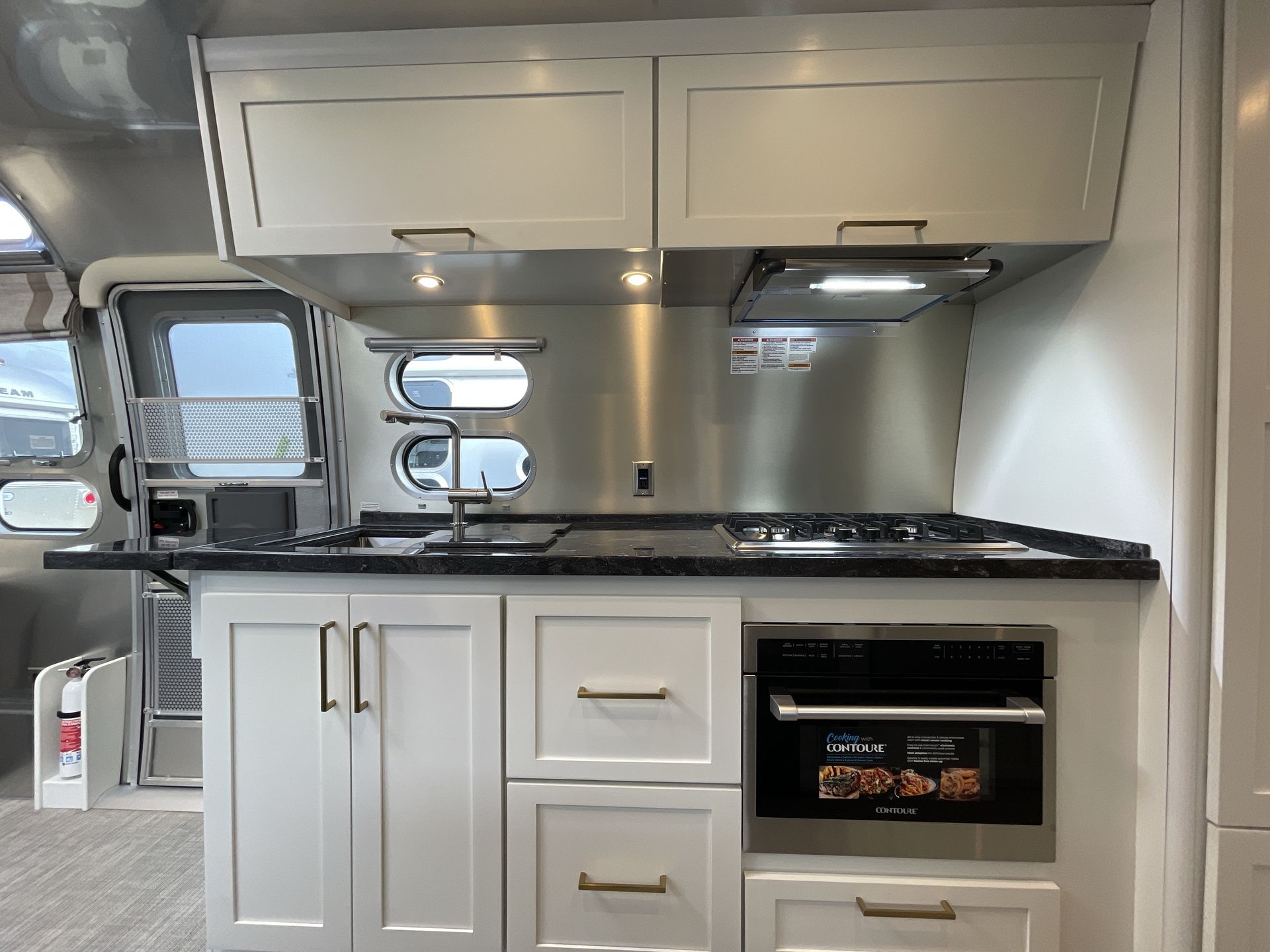 2026 Airstream 30RBQ Base