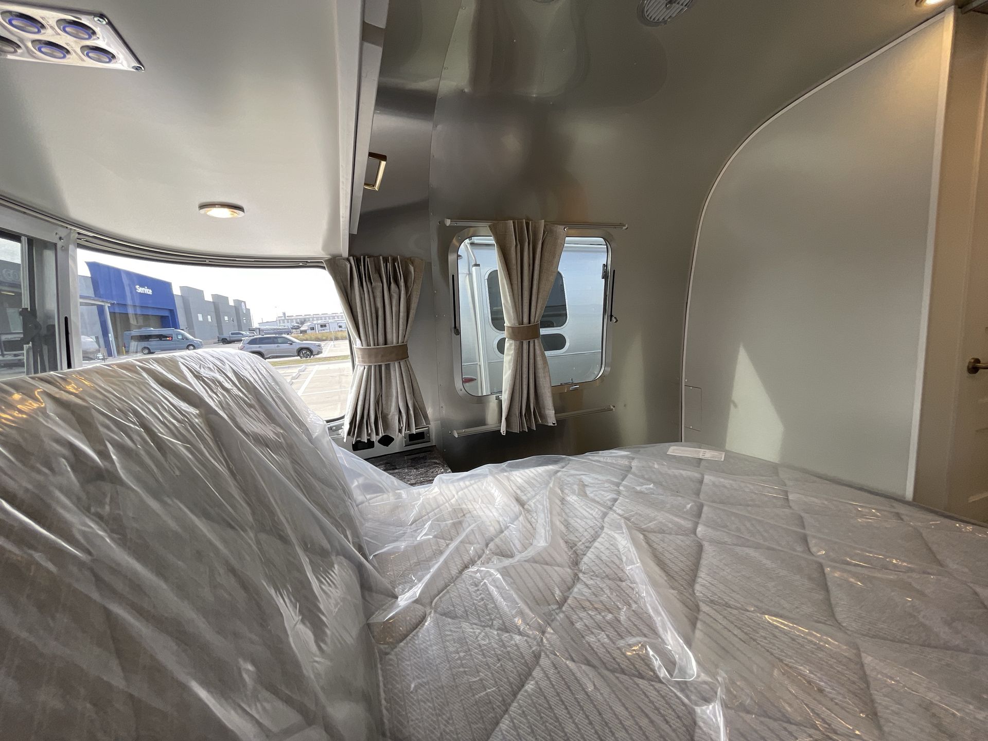 2026 Airstream 30RBQ Base