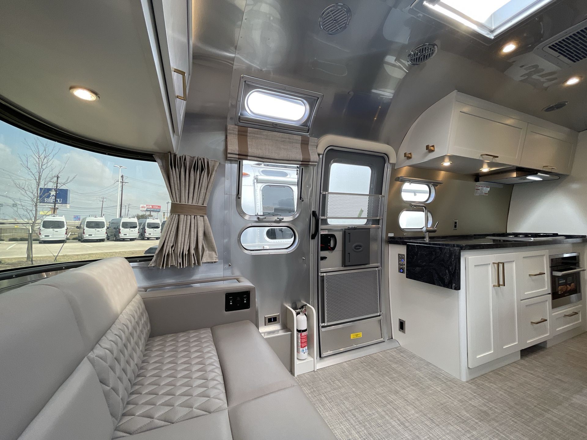 2026 Airstream 30RBQ Base