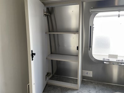 2026 Airstream 25FBQ Base