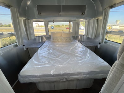 2025 Airstream 30RBQ Base