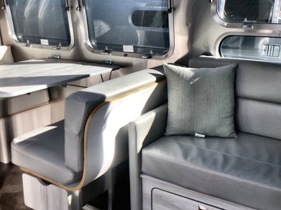 2026 Airstream 30RBT Base