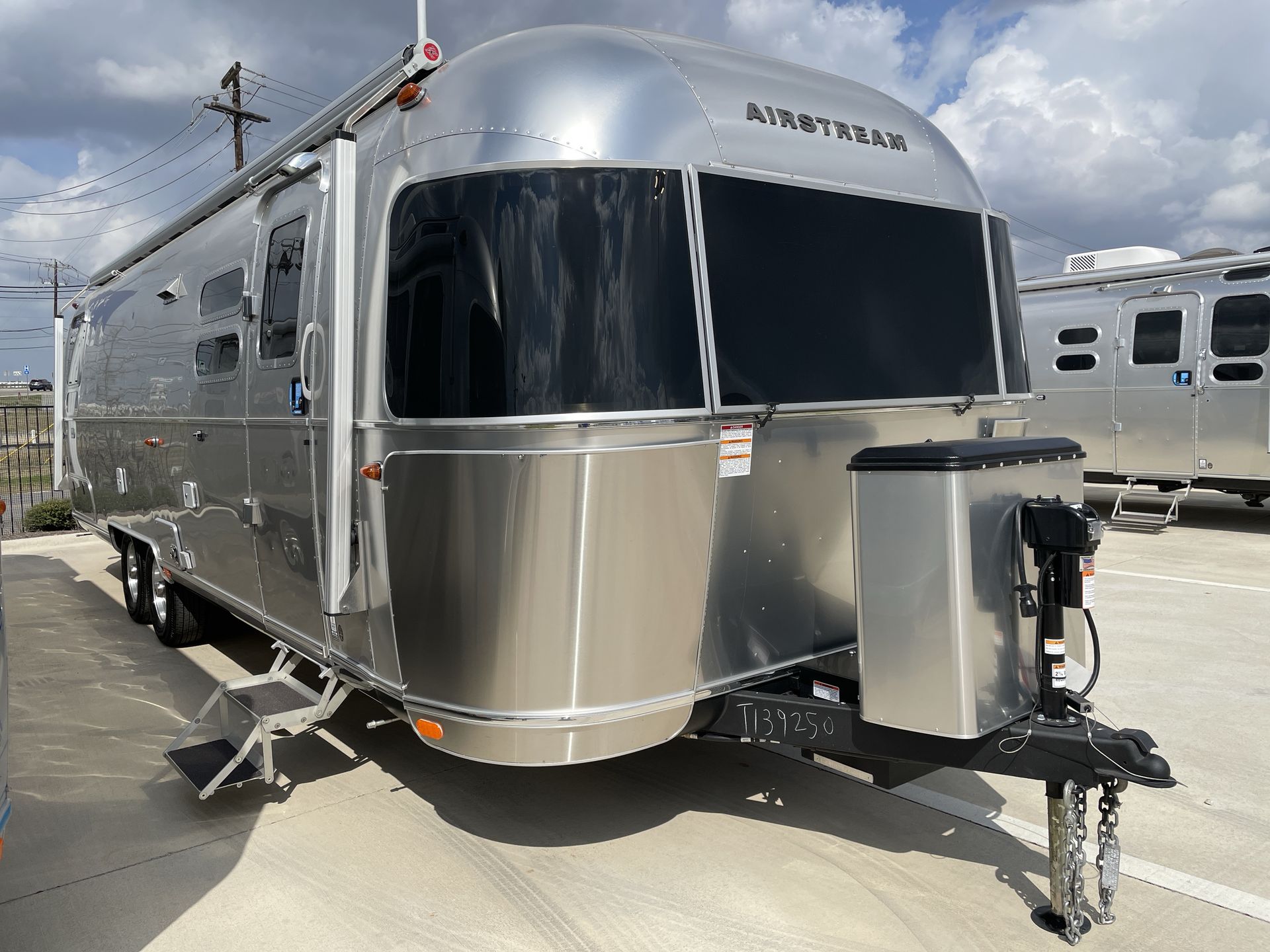 2026 Airstream 30RBT Base