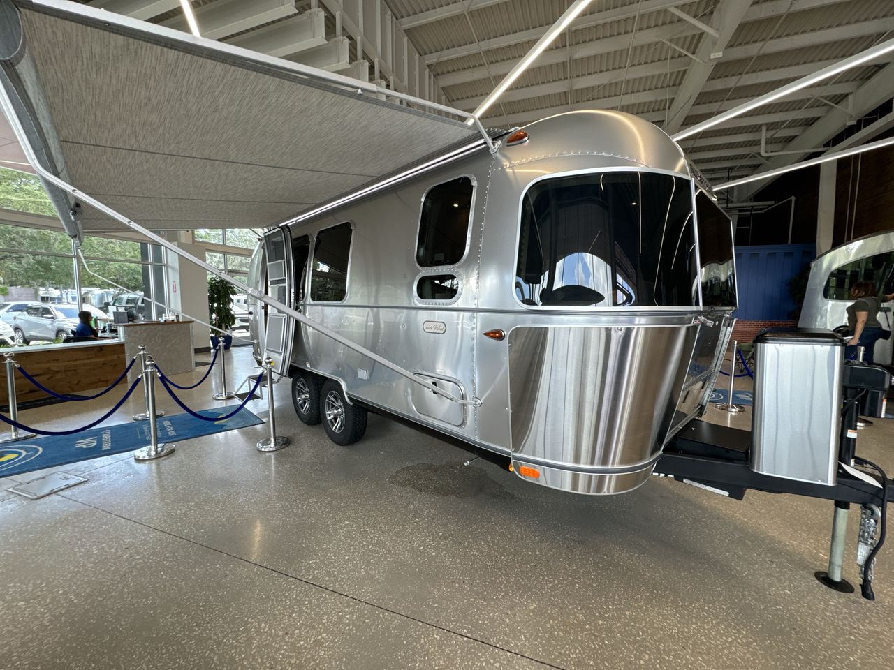 2026 Airstream 23FBT Base