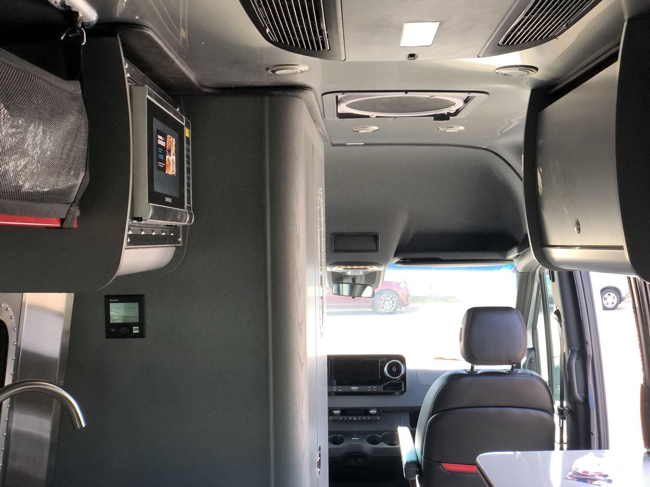 2026 Airstream 19X Base