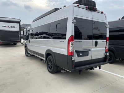 2026 Airstream Rangeline Base