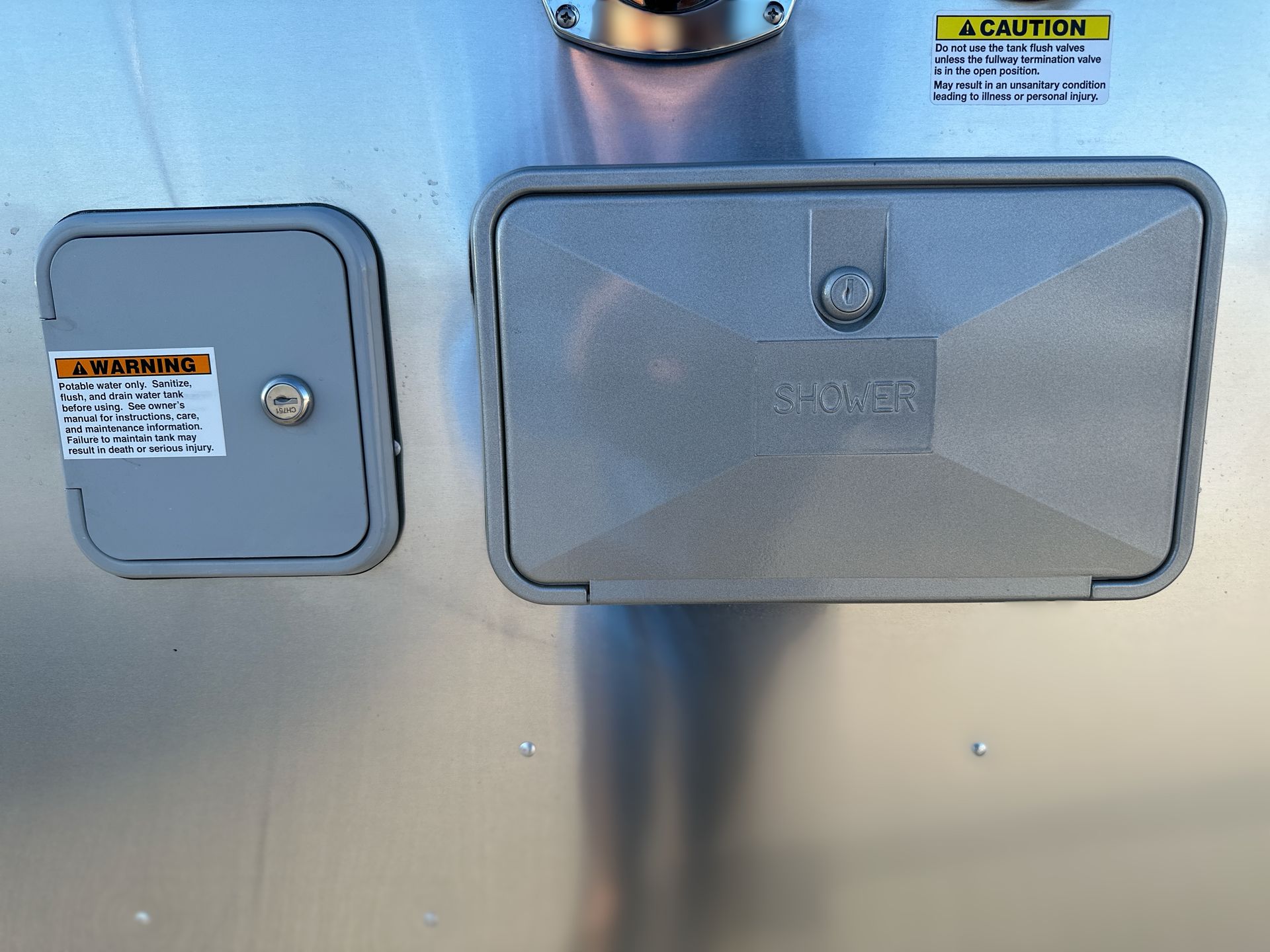 2025 Airstream 16RB Base