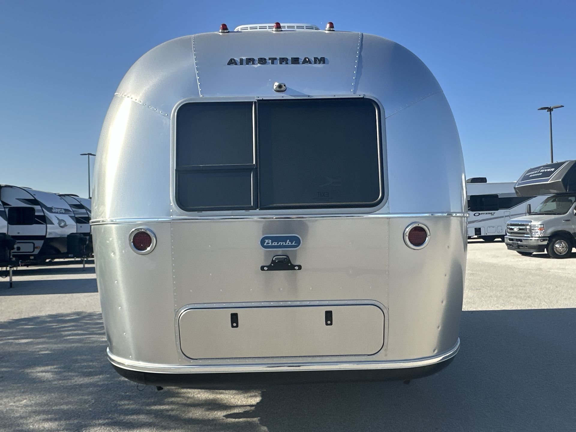 2026 Airstream 16RB Base