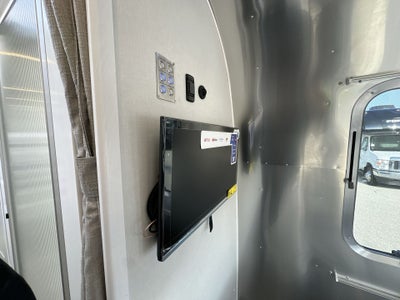2026 Airstream 30RBQ Base