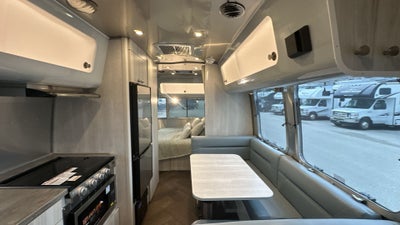 2025 Airstream 23FBQ Base