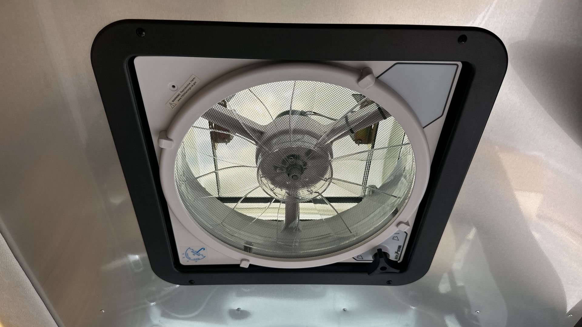 2025 Airstream 24 GL Base