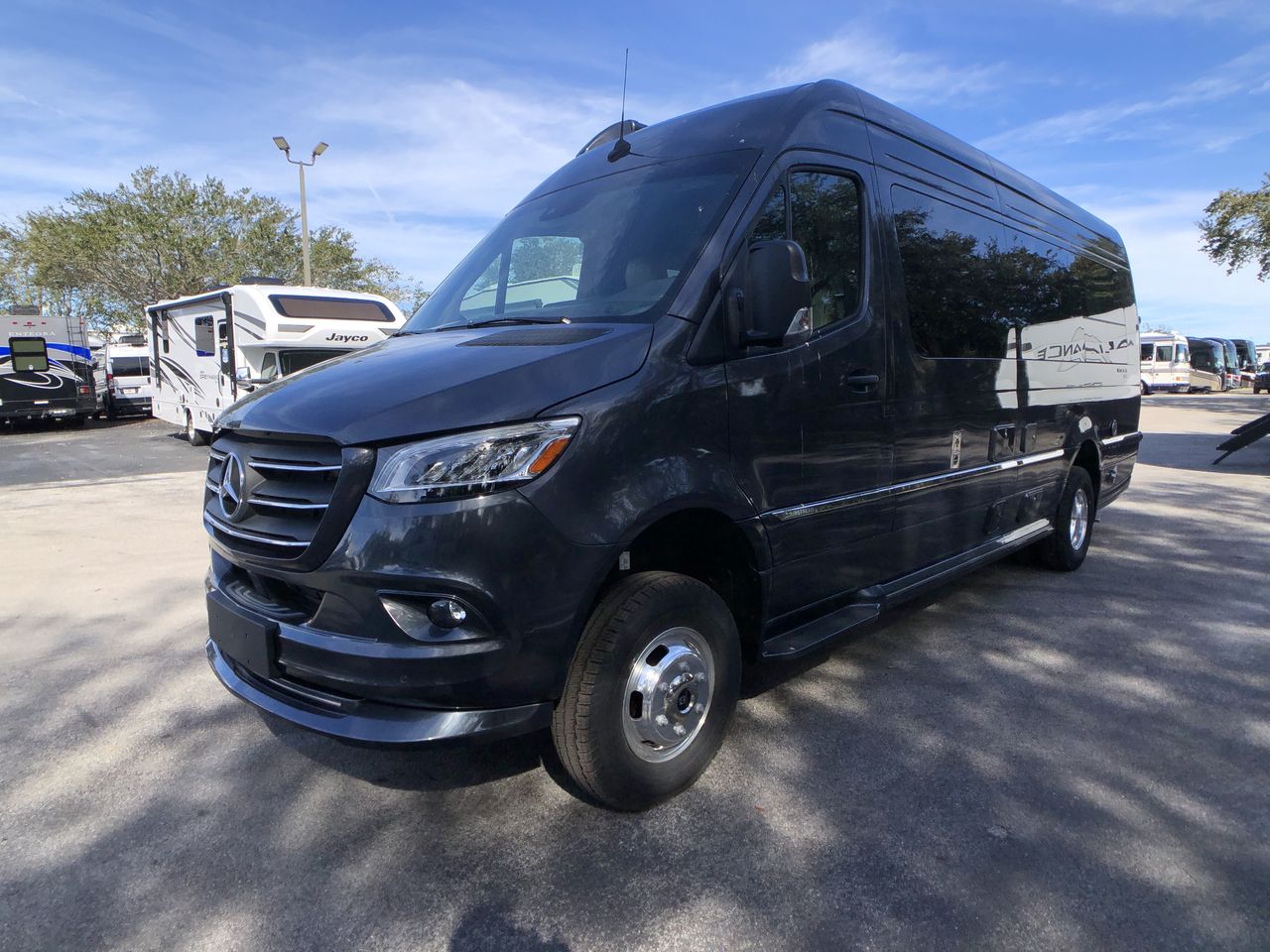 2025 Airstream 24GT Base