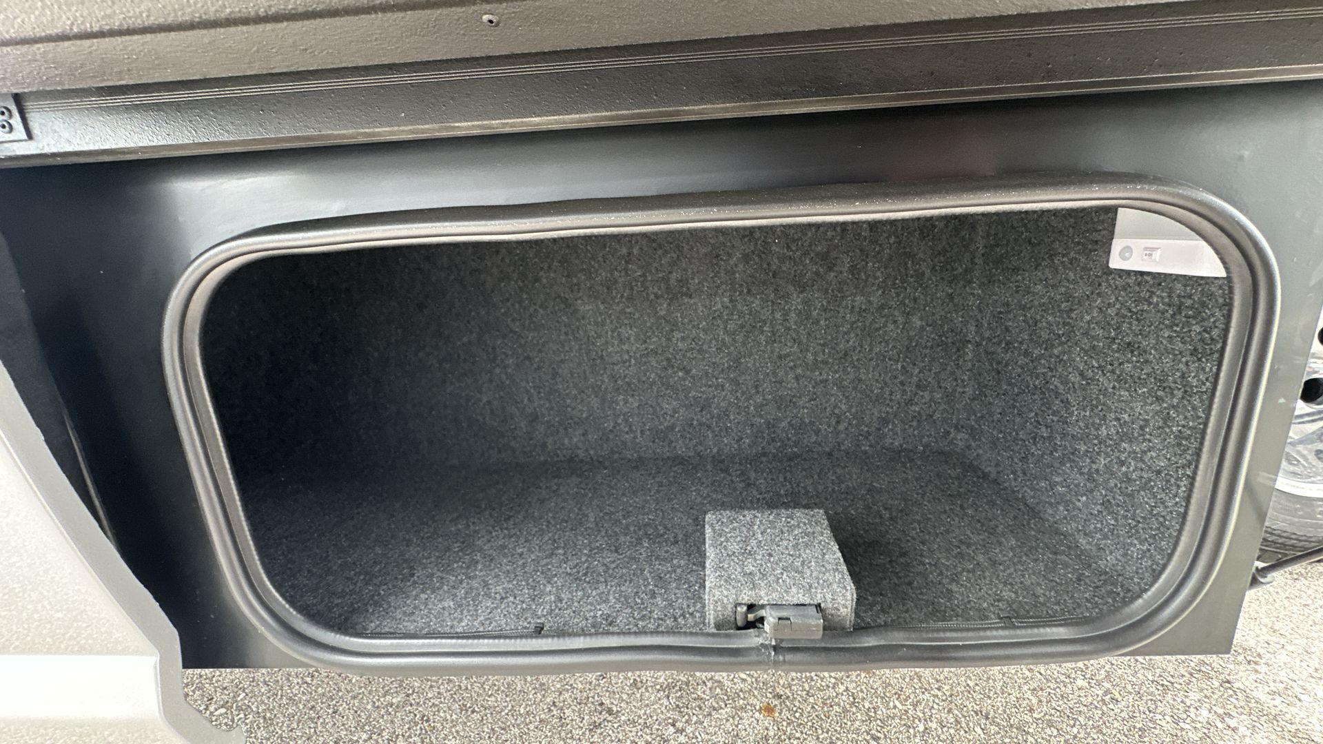 2026 Airstream Murphy Suite Base