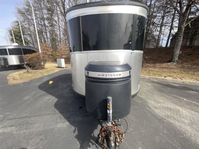 2018 Airstream 16 Base