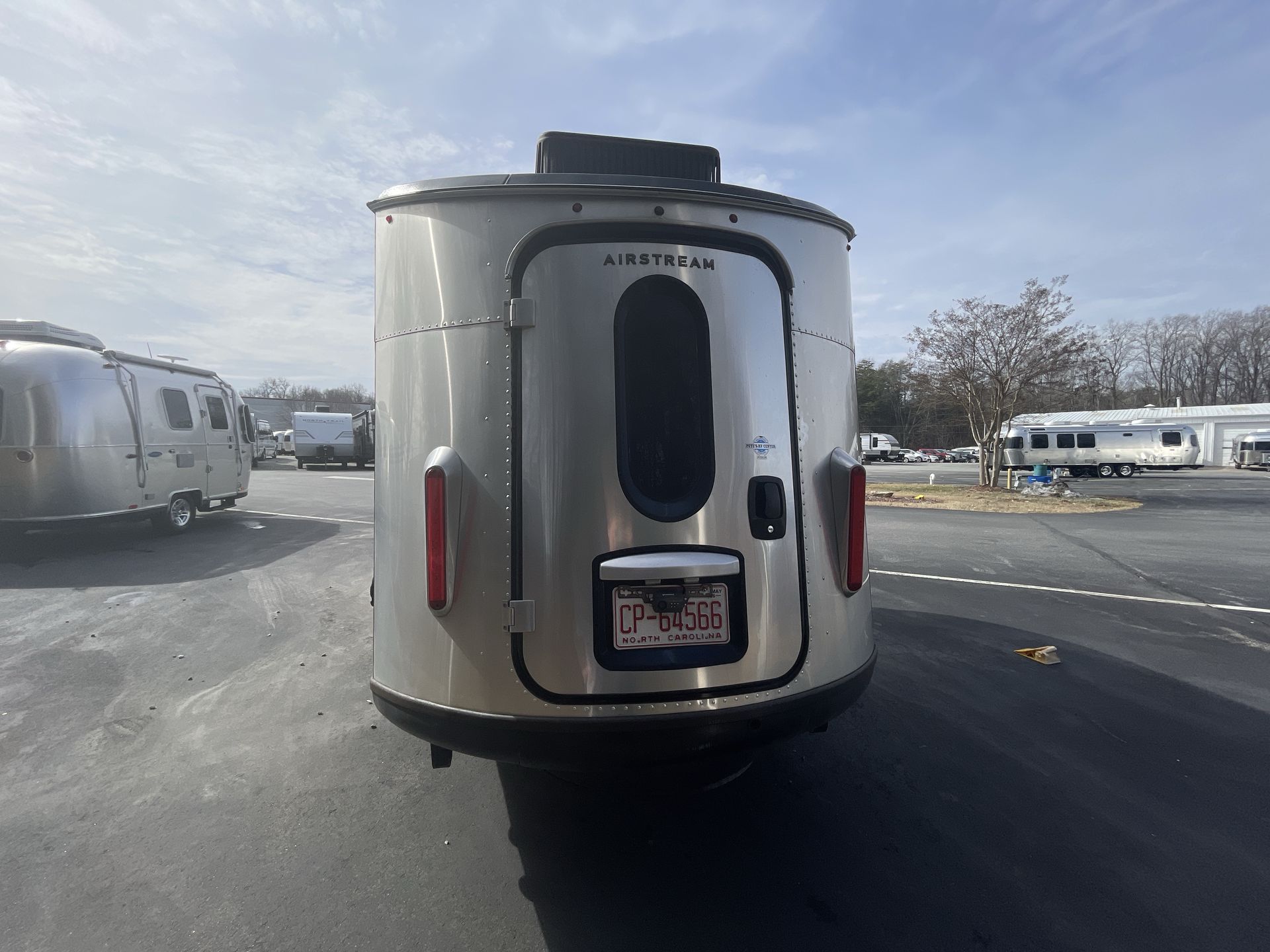 2018 Airstream 16 Base