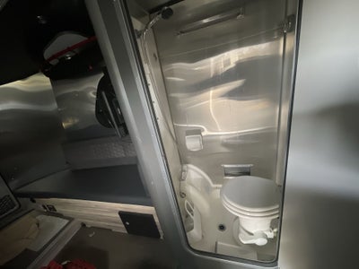 2018 Airstream 16 Base