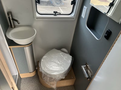 2026 Airstream 22RB Base