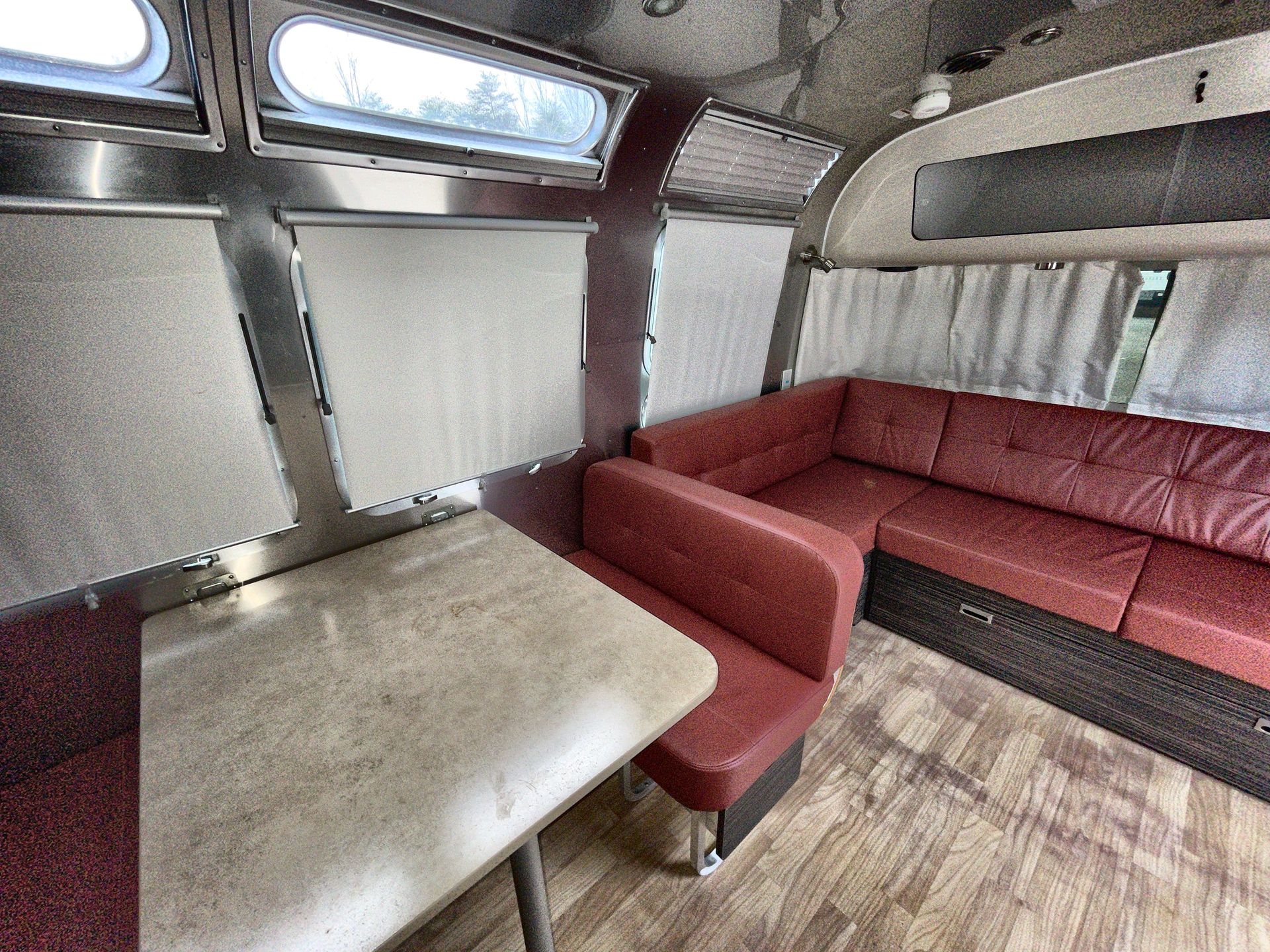 2019 Airstream 30RB Base