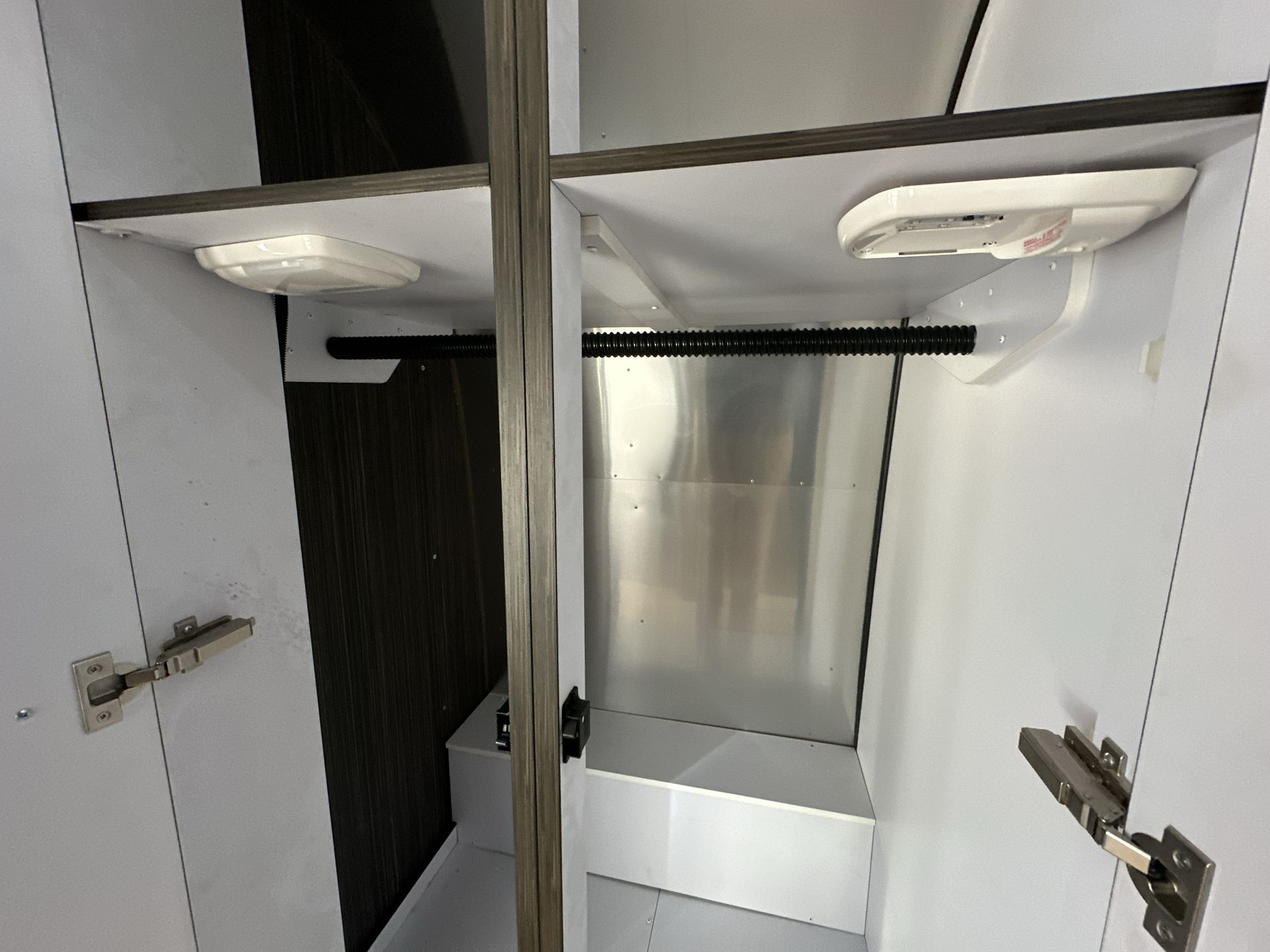 2019 Airstream 30RB Base