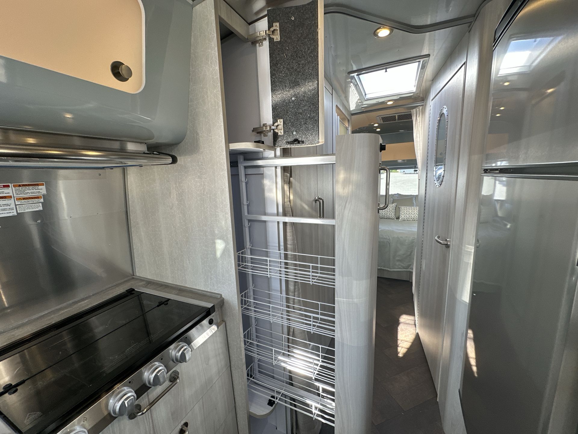 2026 Airstream 30RBQ Base