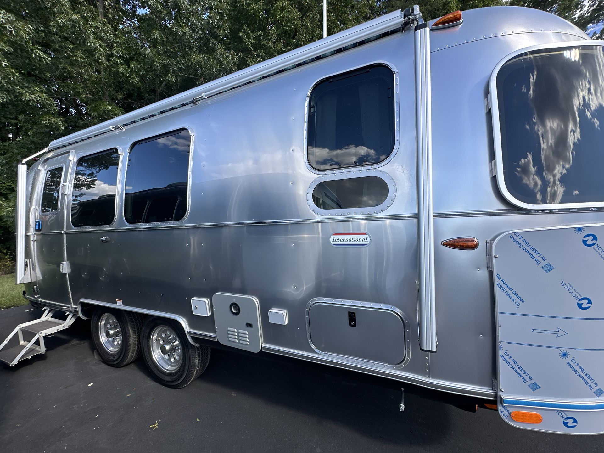 2025 Airstream 23FBT Base
