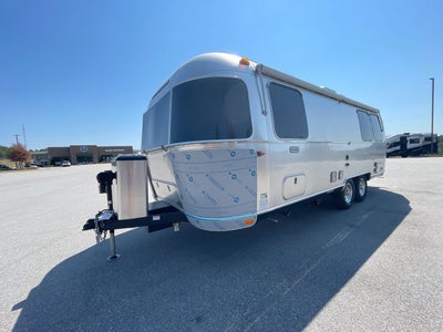 2026 Airstream 25FBT Base