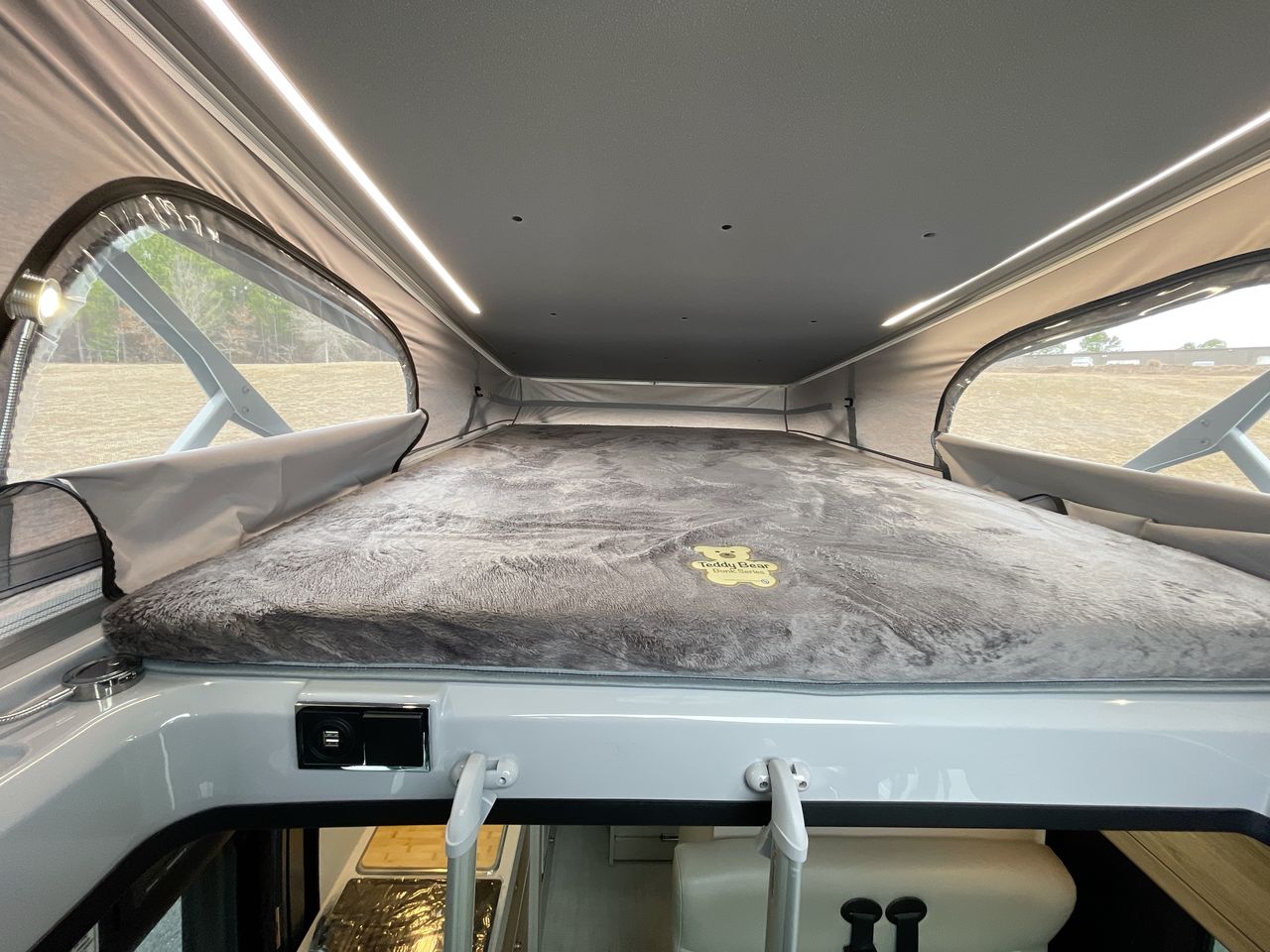 2026 Airstream Rangeline Base