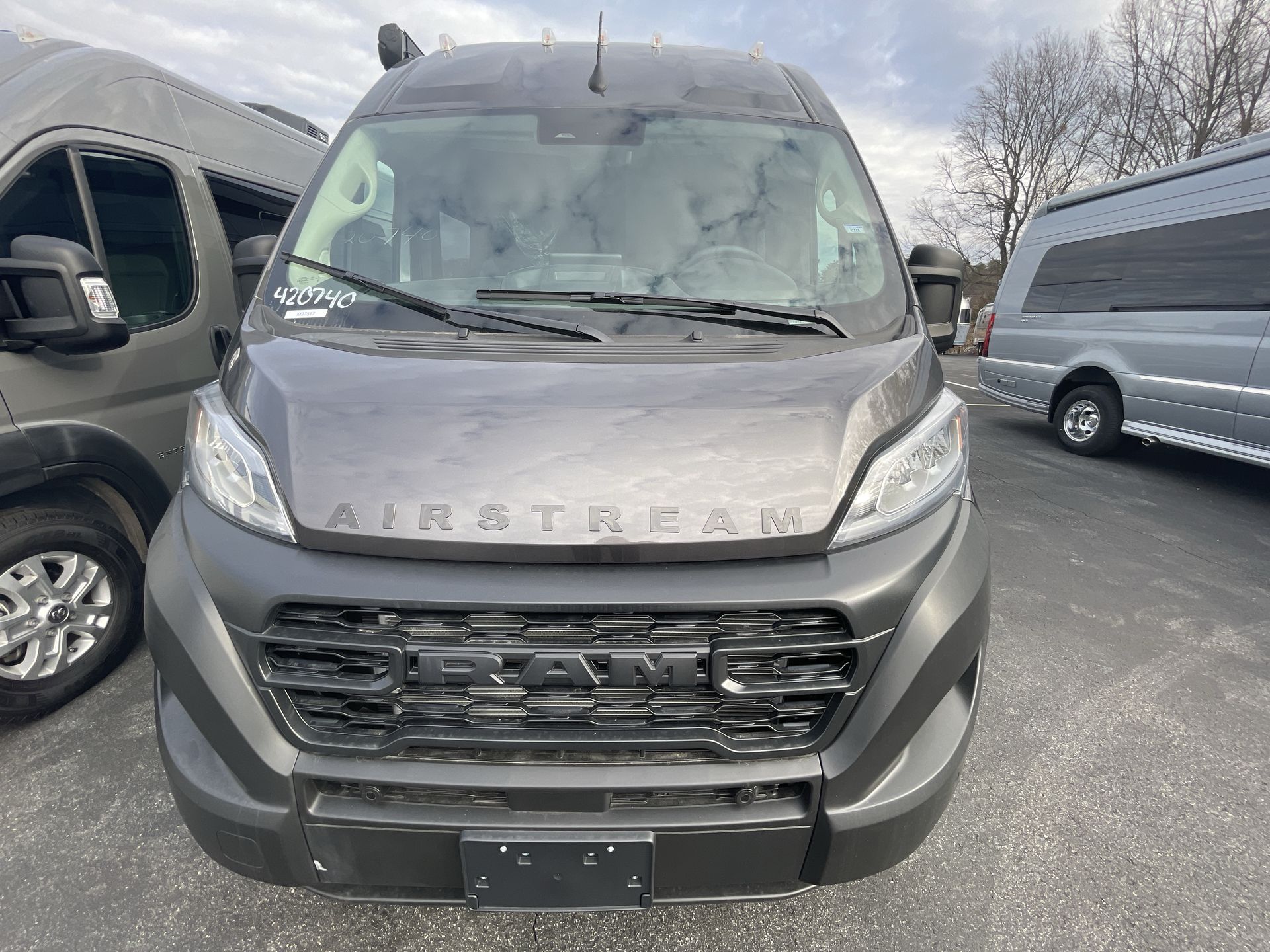 2026 Airstream Rangeline Base