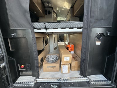 2026 Airstream Rangeline Base