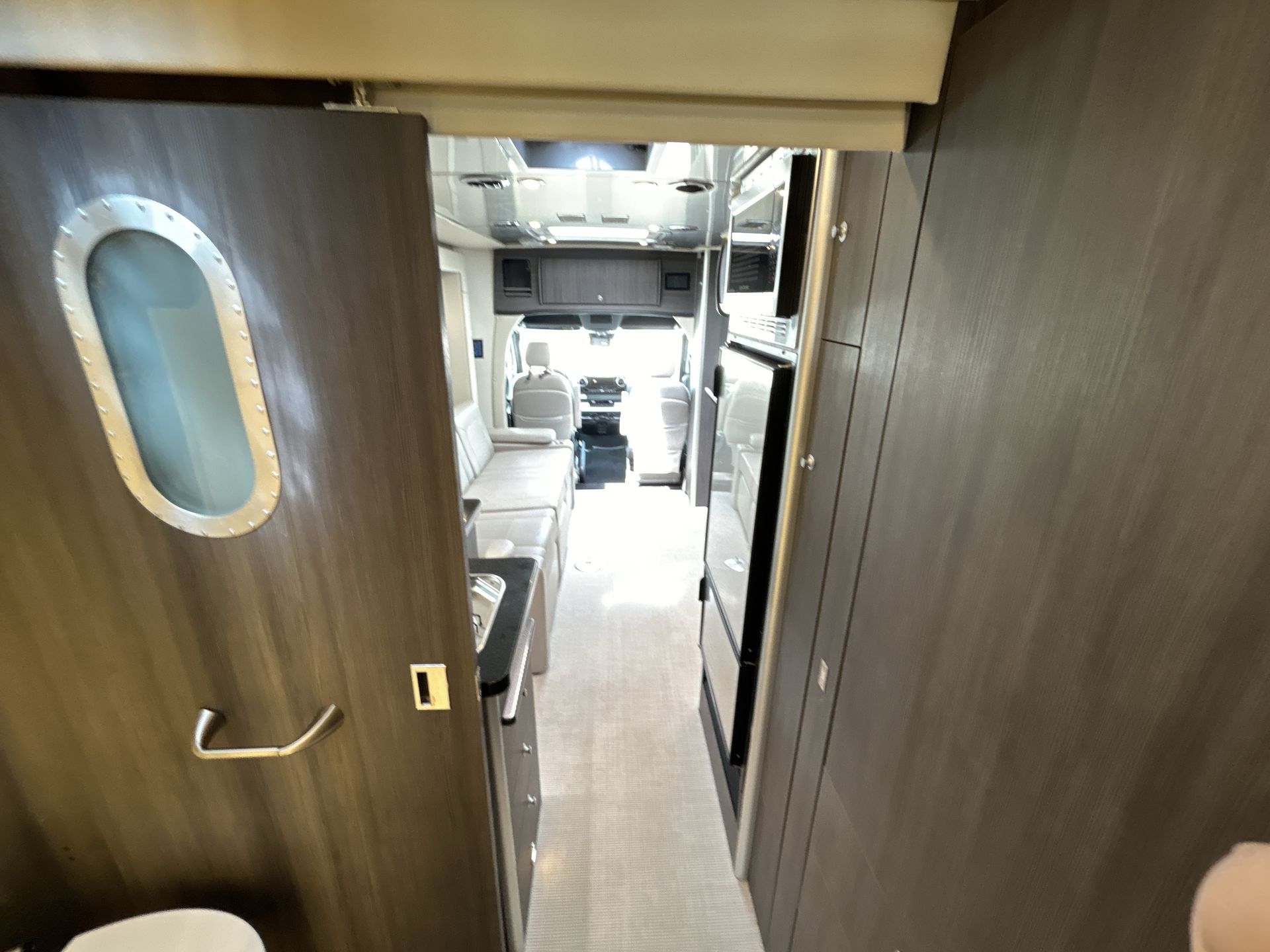 2021 Airstream ALP 24 Base