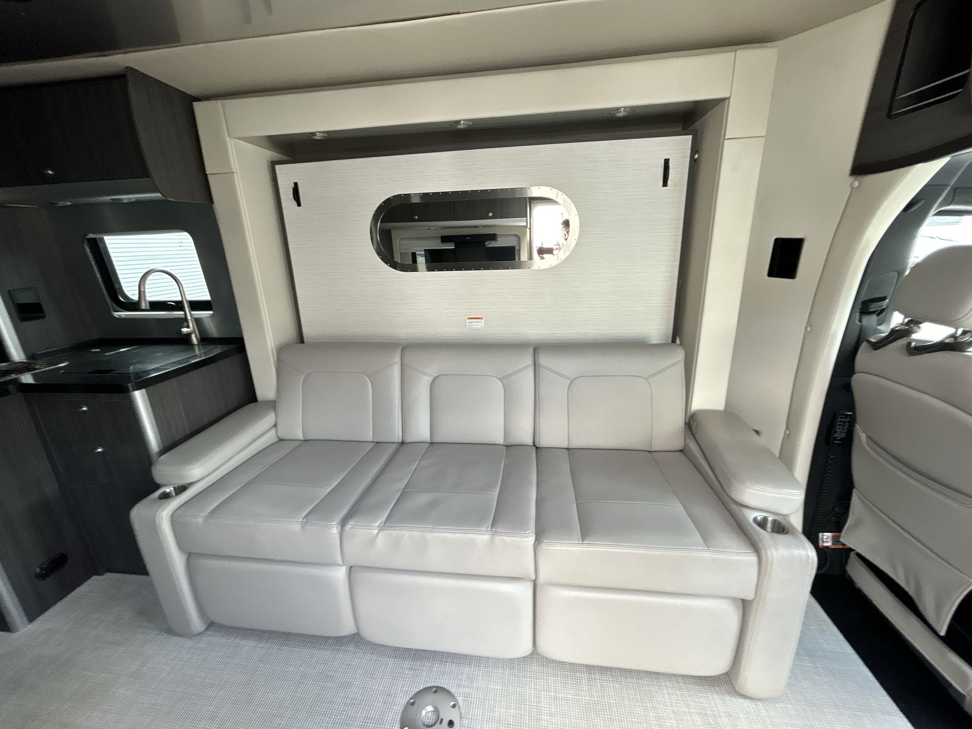 2021 Airstream ALP 24 Base
