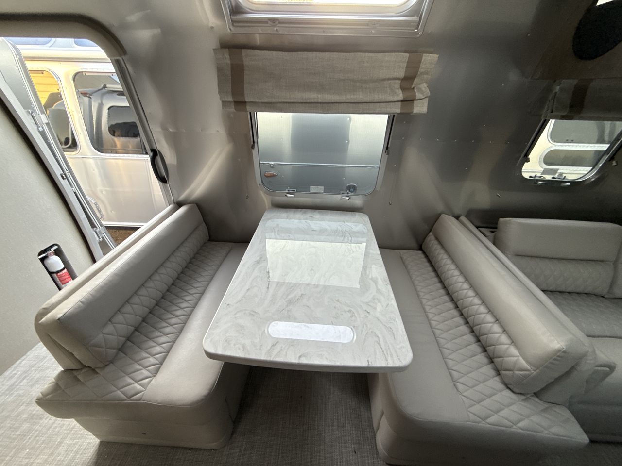 2026 Airstream 33FBT Base