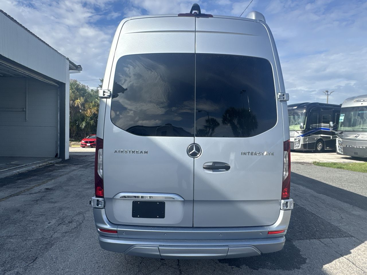 2026 Airstream 24GL Base