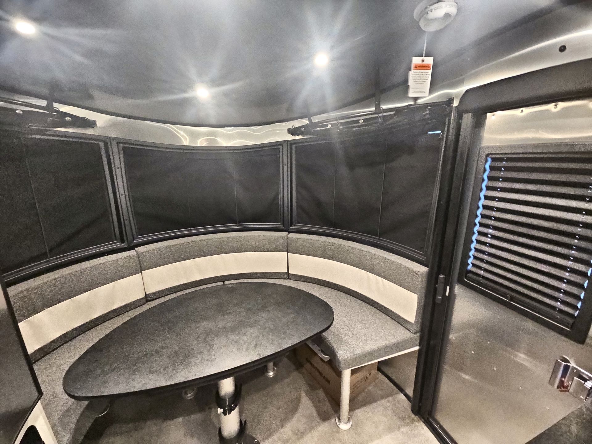 2026 Airstream 20Xe Base