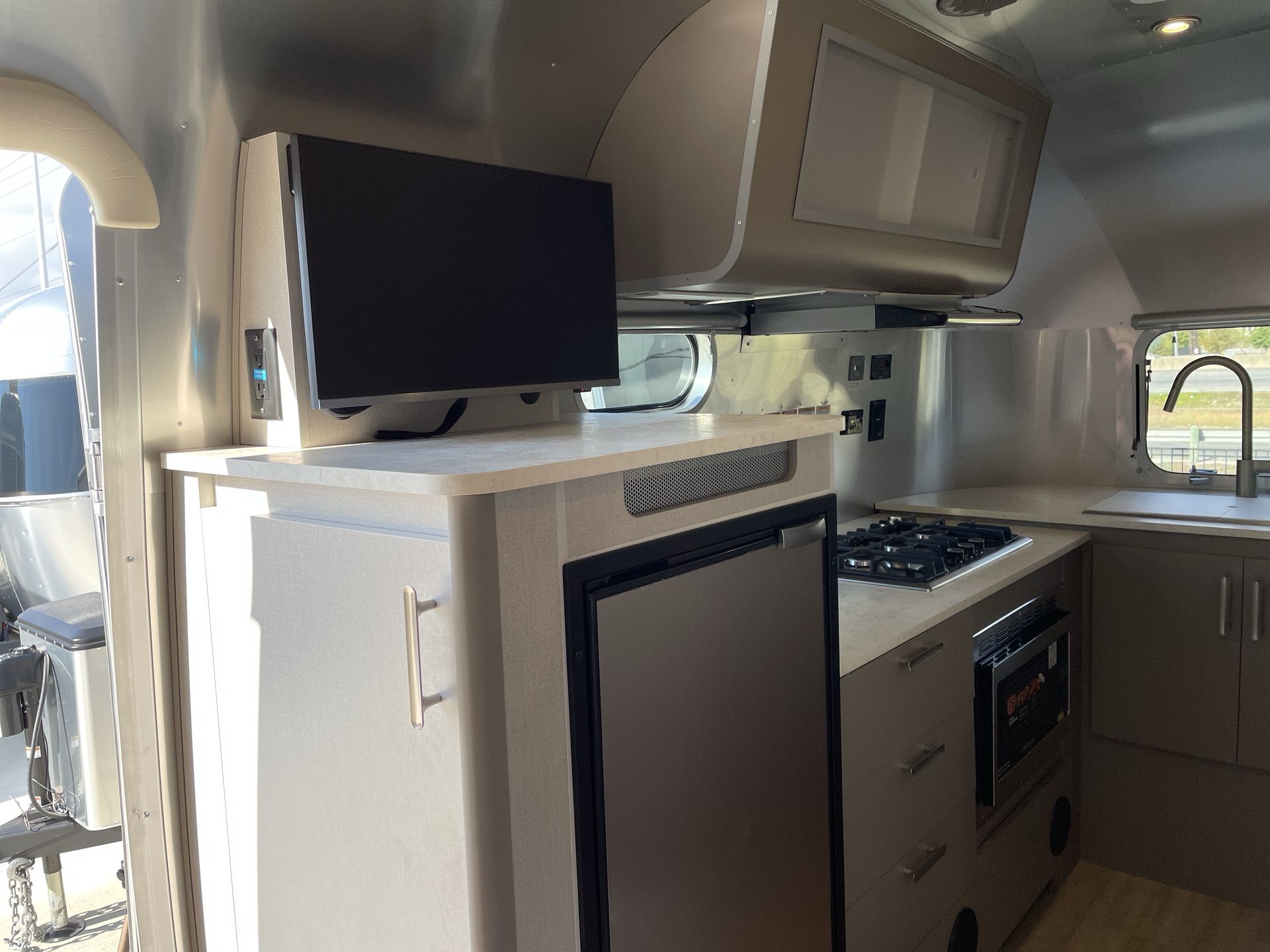 2026 Airstream 20FB Base
