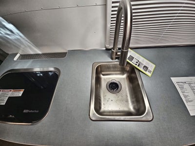 2026 Airstream 22RB Base